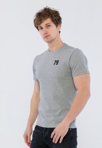 GI579004202.jpg