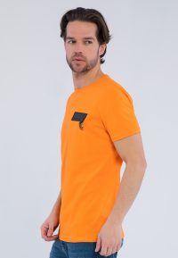 GI690663202.jpg