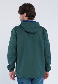 GI904356204.jpg